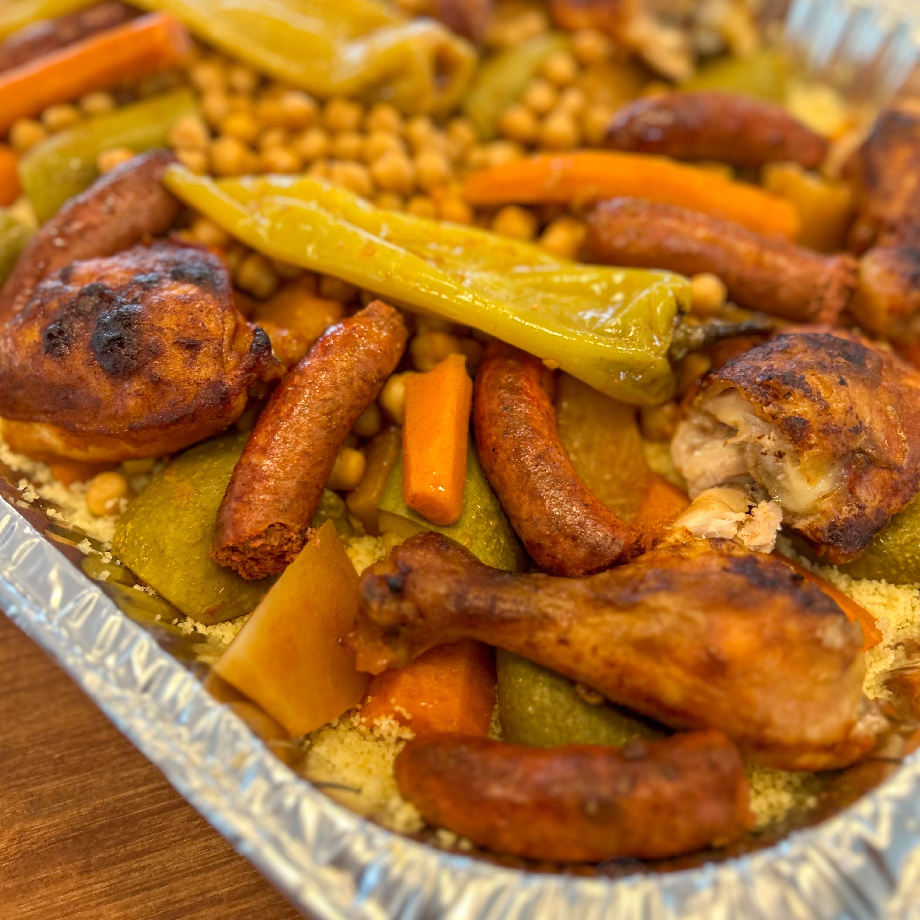 Couscous Mixte, légumes poulet et/ou merguez pour événement privé ou corporatif (prix par personne)