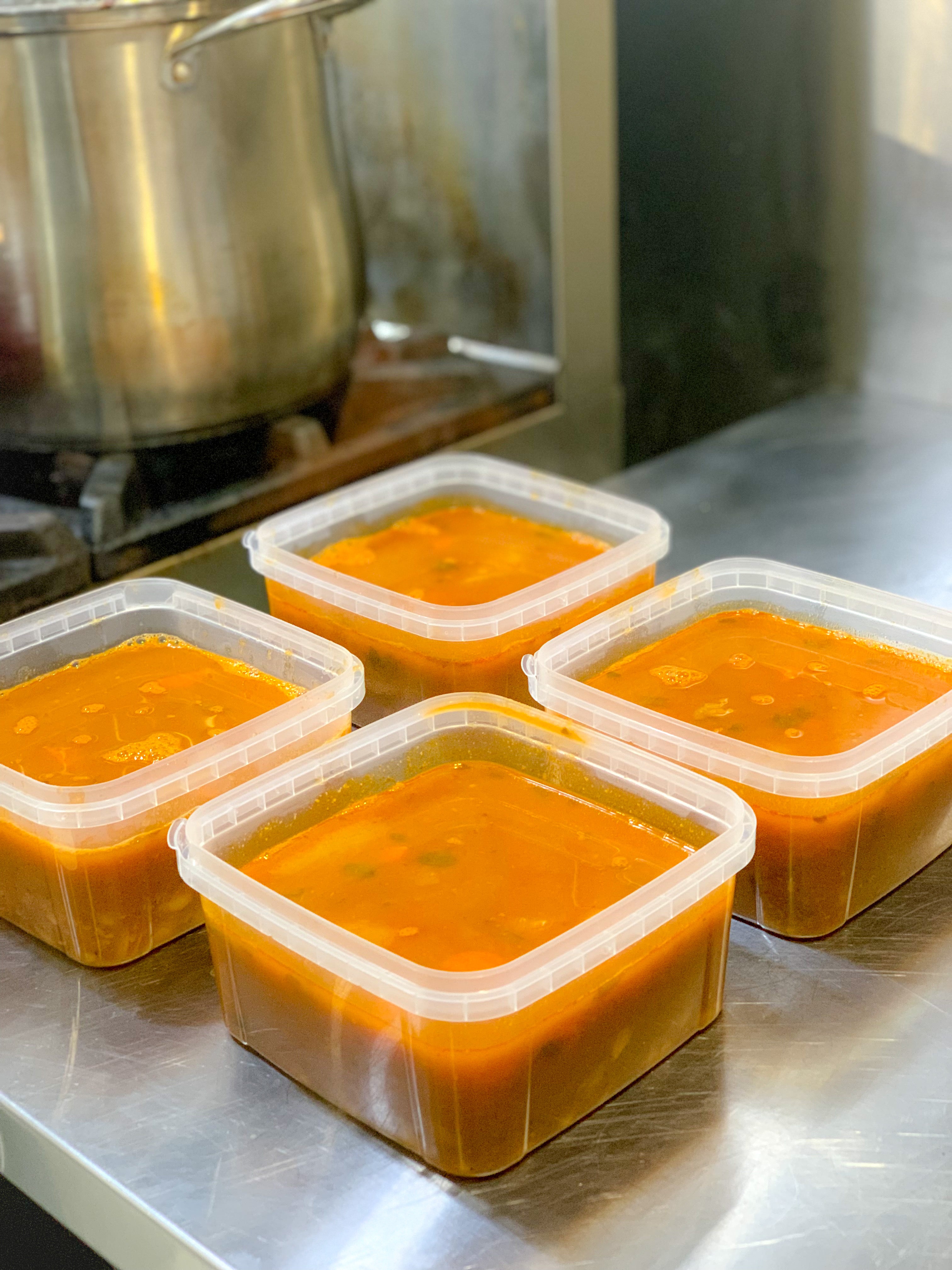 Soupe VÉGÉ de haricots blancs réconfortante.